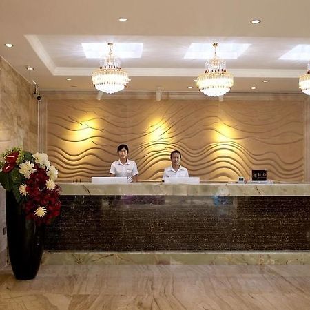 Yuwei Business Hotel Guilin Buitenkant foto